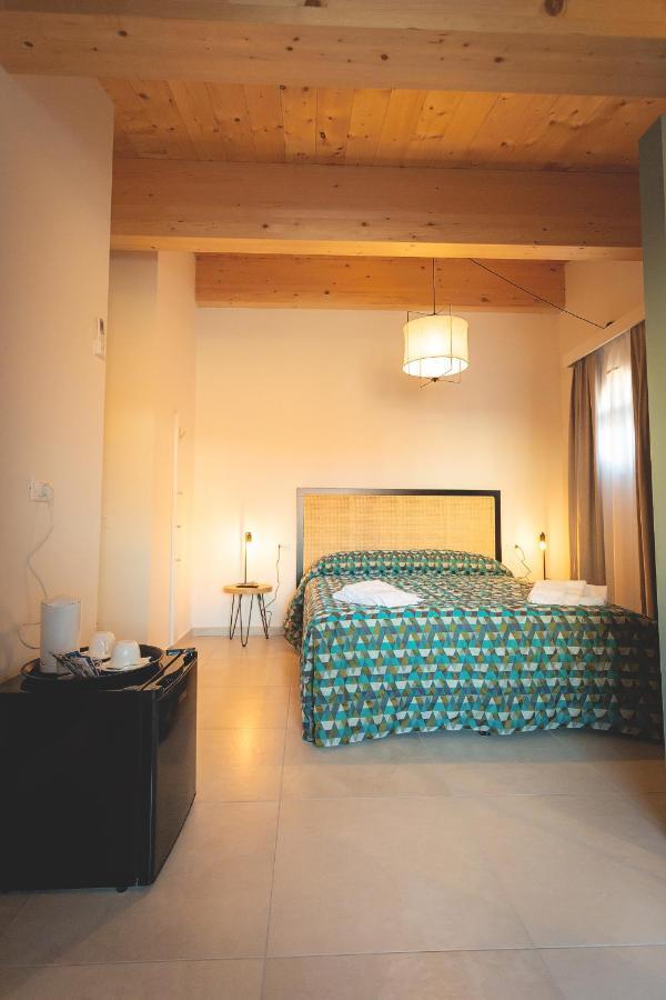 Via Siena 4 - Suites & Rooms Marina di Cecina Exterior foto